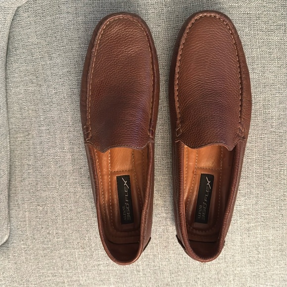 Alfani 360 Flex Brown Leather Loafers - Picture 1 of 8